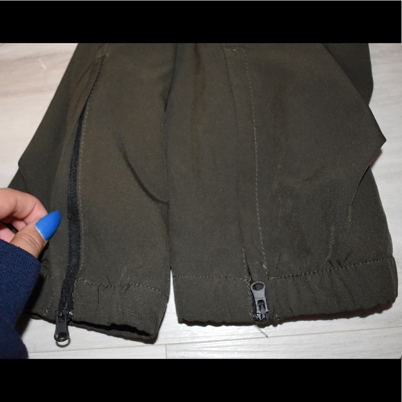 OLD NAVY JOGGERS - Picture 7 of 7